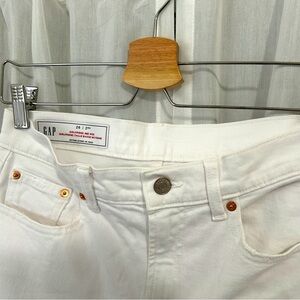 GAP Off-White Girlfriend Jeans